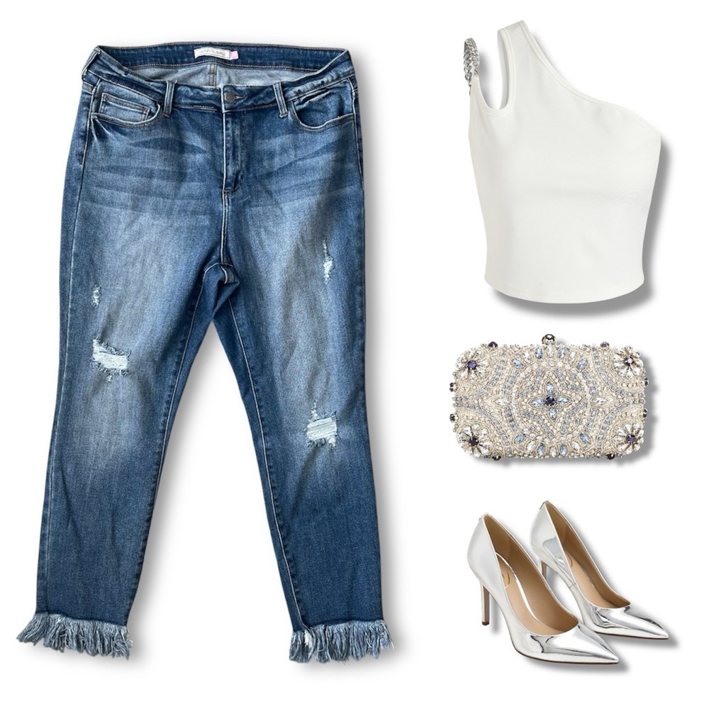 Frayed Hem Distressed Blue Jeans Plus Size Stretchy Curvy Fringe Size 16 - Picture 2 of 5